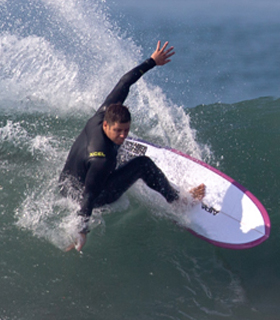 SURFING